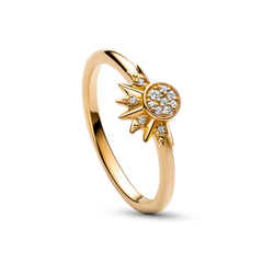 Une bague solaire céleste et étincelante