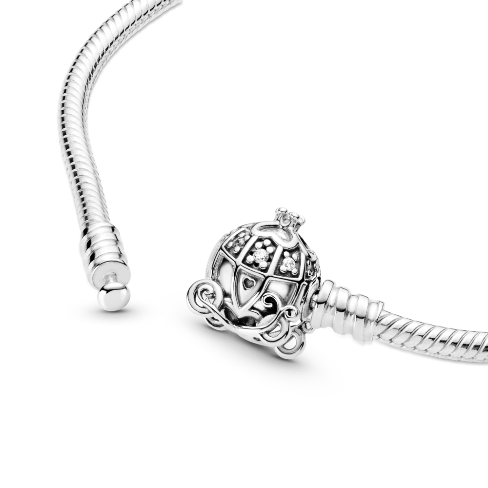 Pandora Moments Cinderella-Kutschenverschluss-Armband